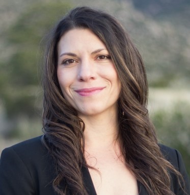 Maya Lessen, FNP Maya Lessen, FNP